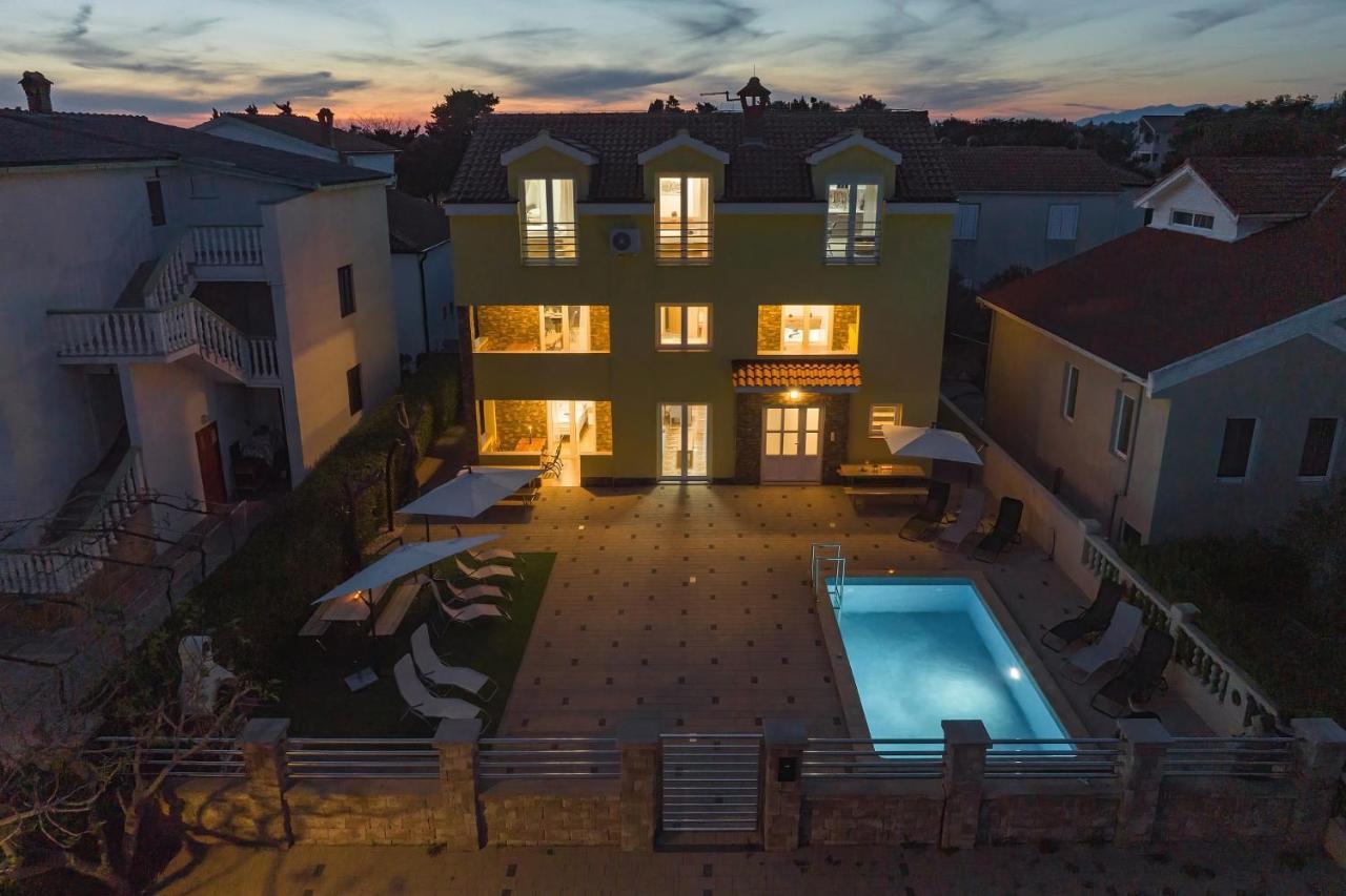 Apartments Oliva Vrsi Buitenkant foto