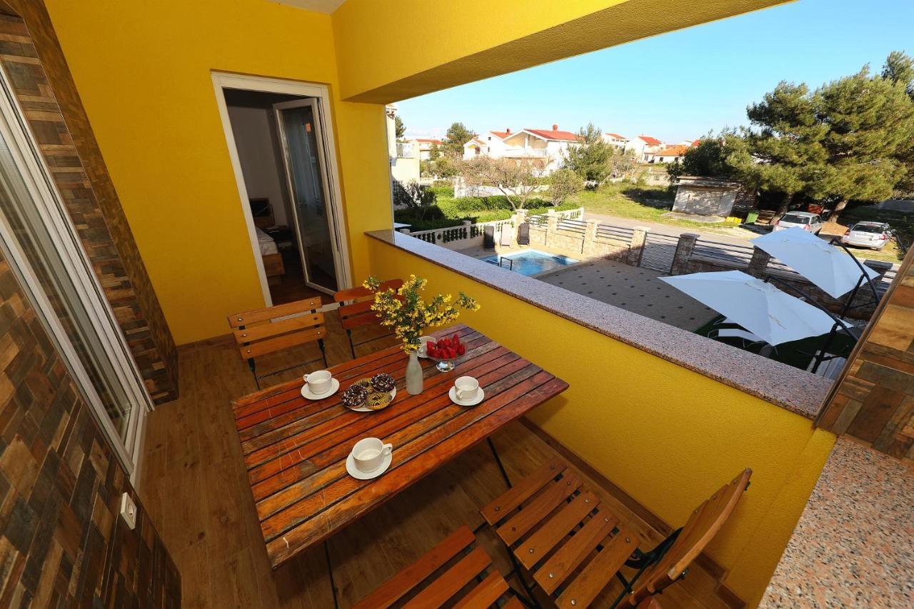 Apartments Oliva Vrsi Buitenkant foto