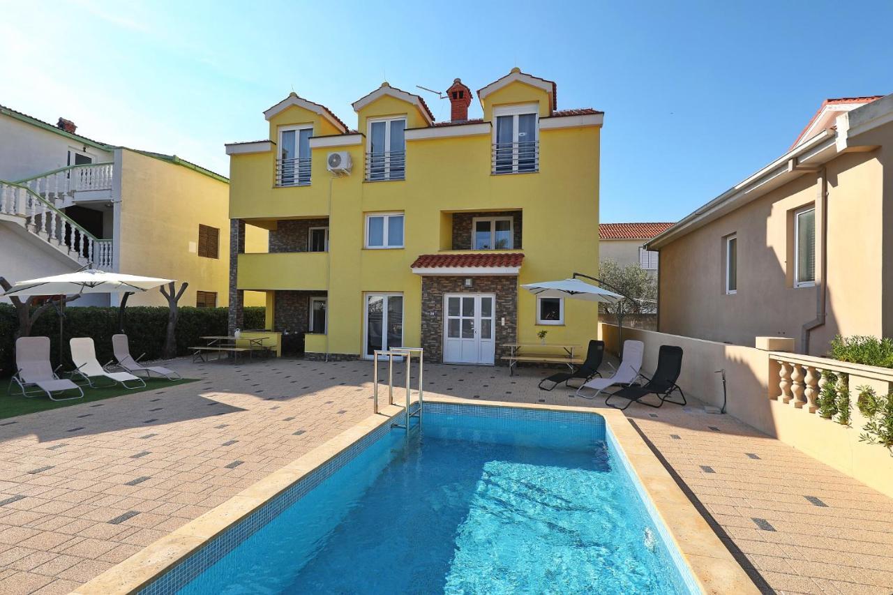 Apartments Oliva Vrsi Buitenkant foto