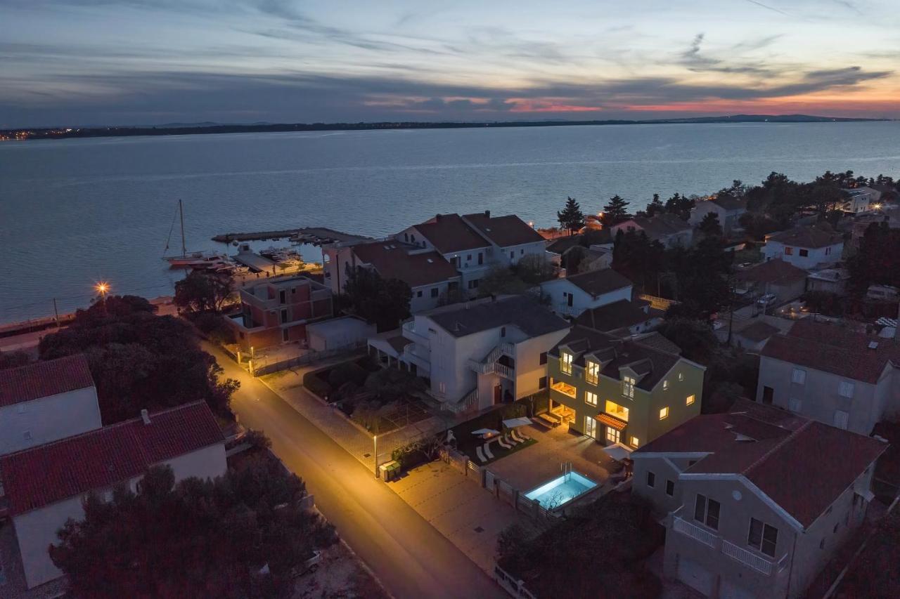 Apartments Oliva Vrsi Buitenkant foto